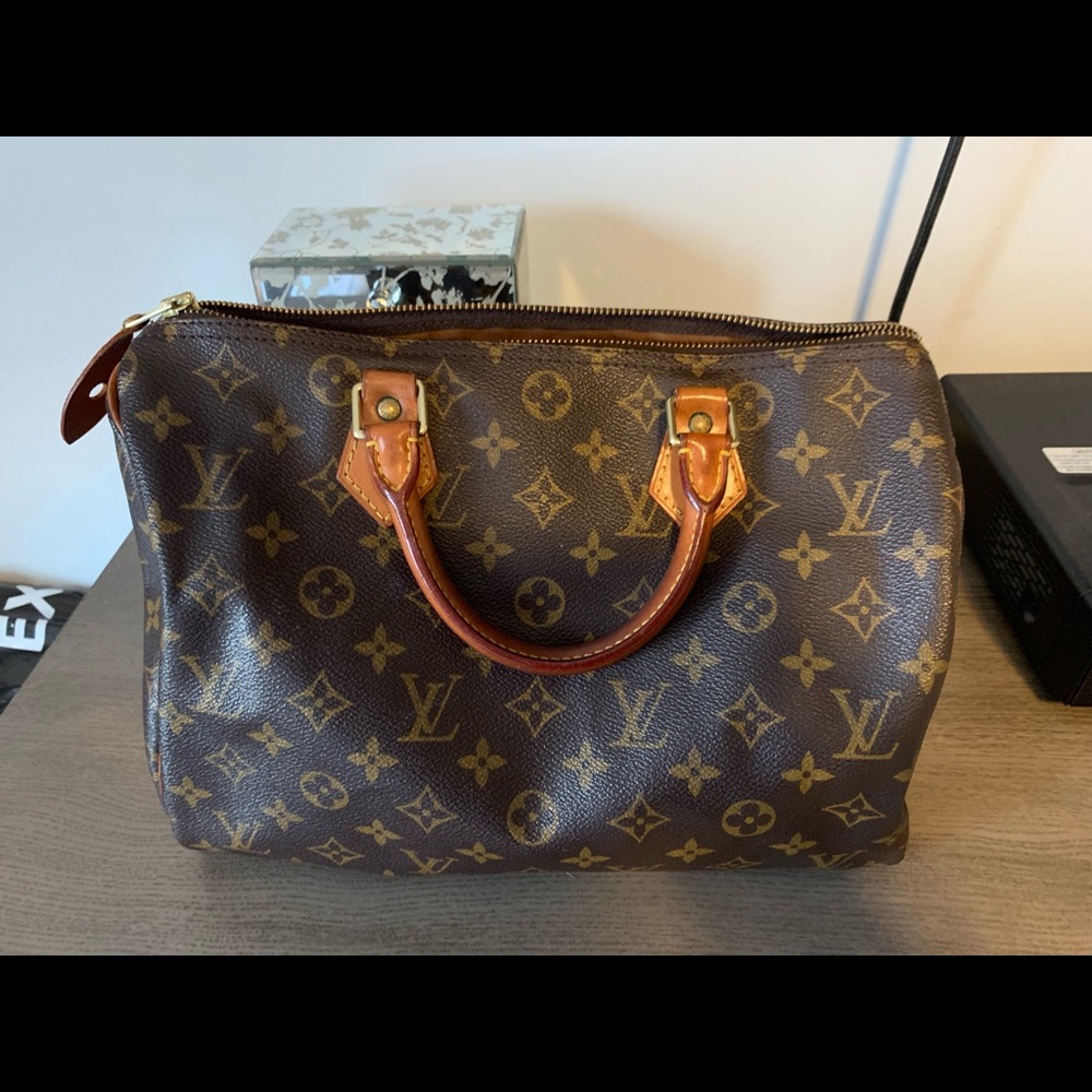 excellent conduction authentic louis vuitton bag